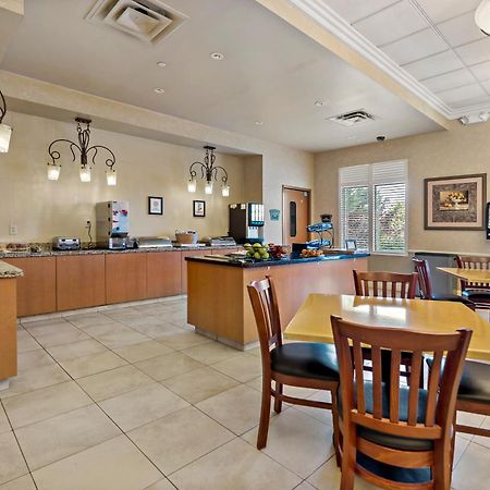 The Inn At Charles Town / Hollywood Casino מראה חיצוני תמונה